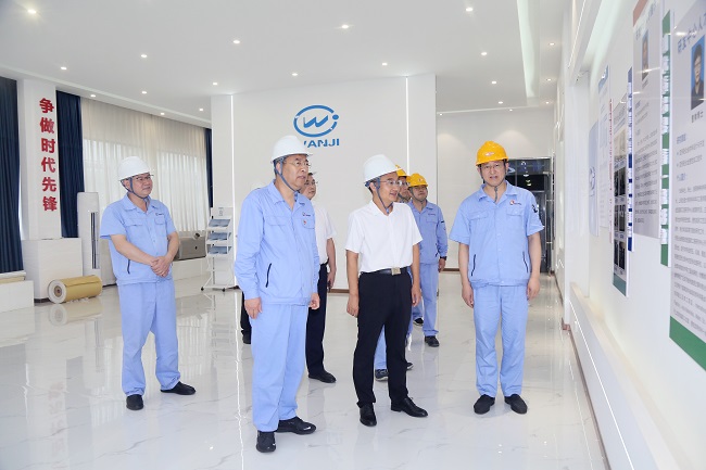 洛陽工控集團(tuán)黨委副書記、總經(jīng)理王進(jìn)升一行到萬基控股集團(tuán)調(diào)研